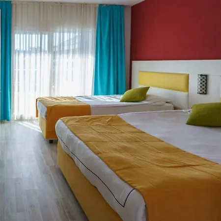 Win & Hotel 3*
