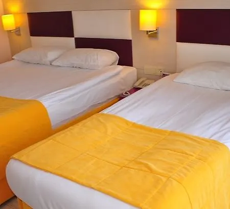 Win & Hotel
